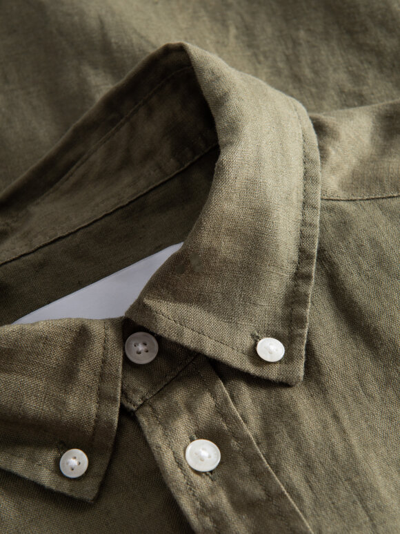 Les Deux - Kristian Linen B.D Shirt Olive