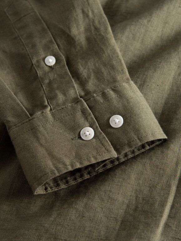 Les Deux - Kristian Linen B.D Shirt Olive