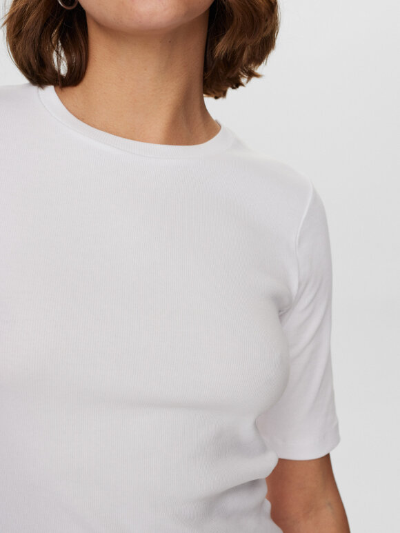 Numph - NURiley Tee Bright white