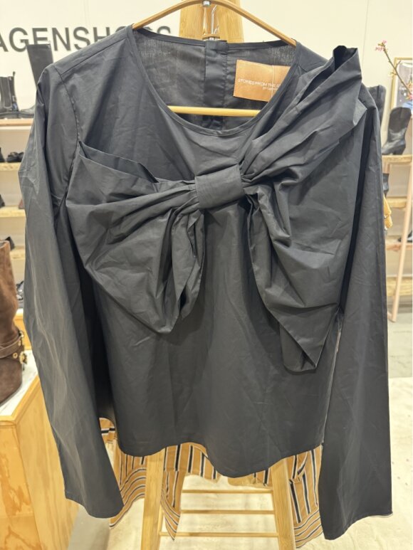 STORIES FROM THE ATELIER - Dream Shirt Black Plain