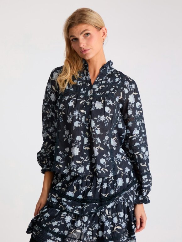 Neo Noir - Lyla Night Flower Blouse