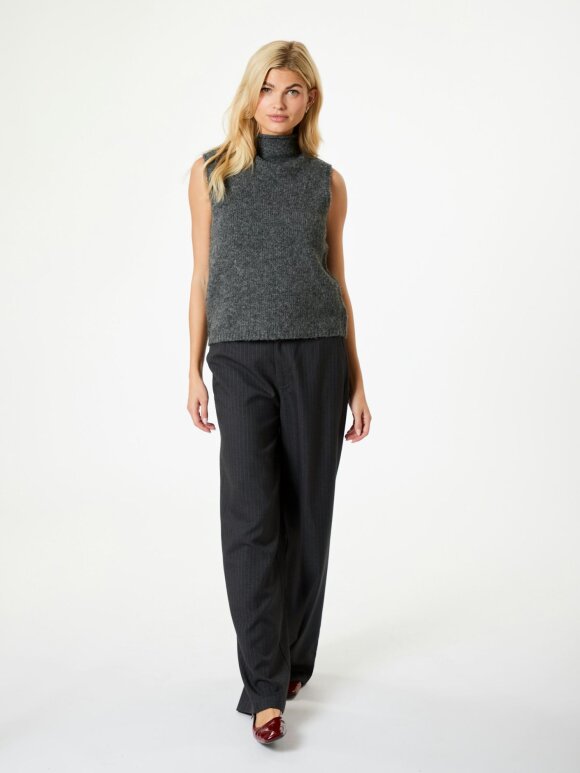 Neo Noir - Odelia Knit Top Antracit