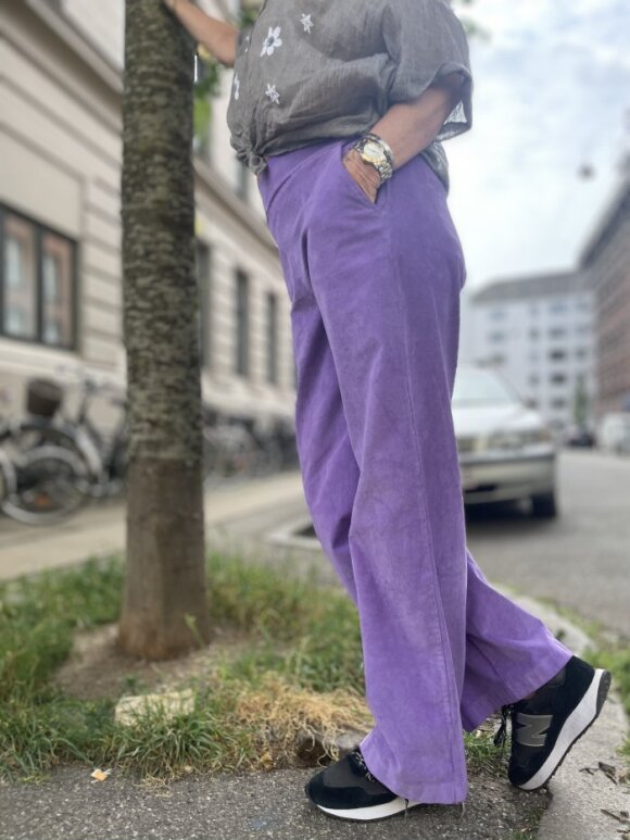 Amaze Cph - Victoria Corduroy Purple