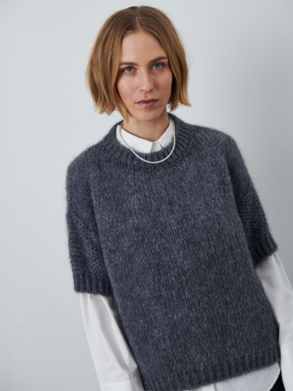 La Rouge - Sally Knit Grey Melange