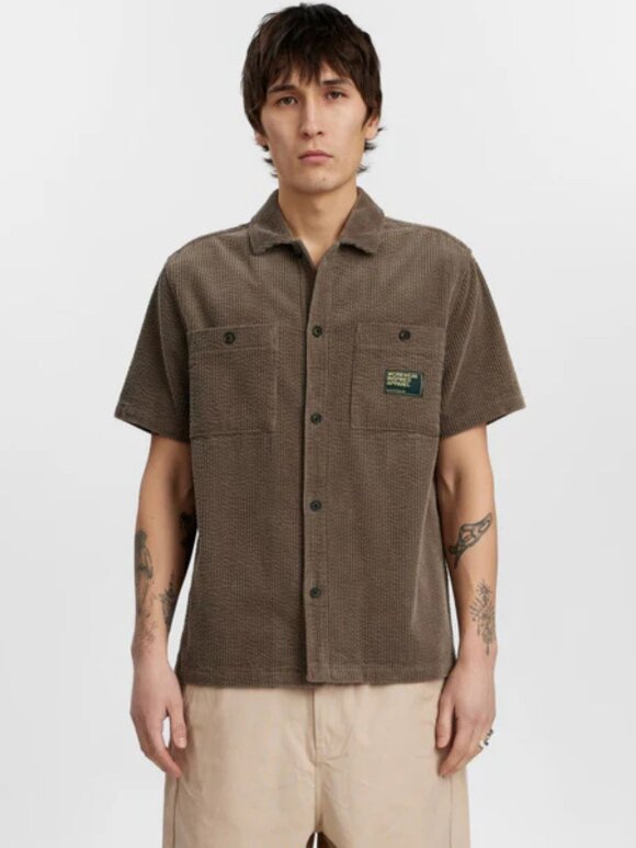 Anerkjendt - AKTheo Corduroy S/S shirt deep