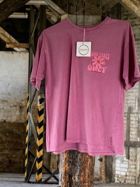 Cabana Living - Mawie G T-shirt Pink