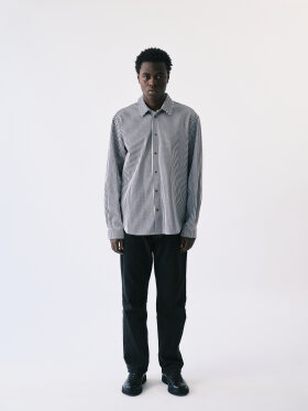 Tonsure - Carl Overshirt Stribet