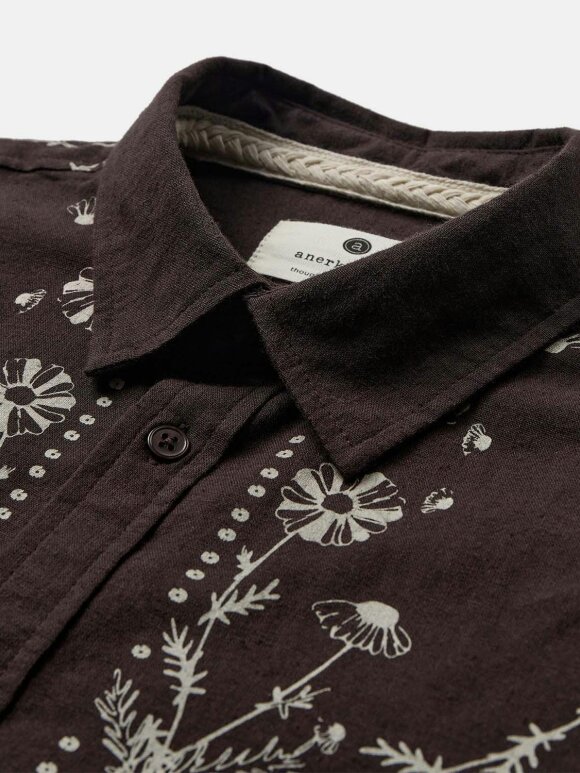 Anerkjendt - Theo Flower Print SS shirt