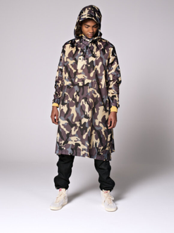 Rain Kiss - Camo rain poncho